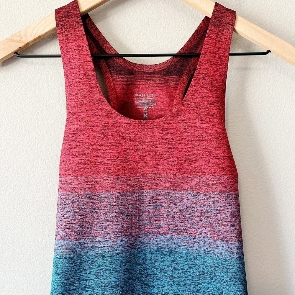 Athleta NWT Relay Tank Top Gradient Ombré Multi Blue/Red Size XS - Picture 4 of 8